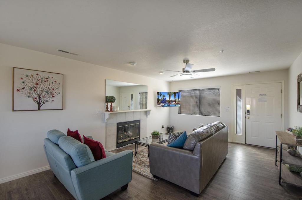 704 Main Level 3 Bd Unit In Las Palmas, Shared Pool And Hot Tub, Great Clubhouse Amenities St. George Exteriör bild