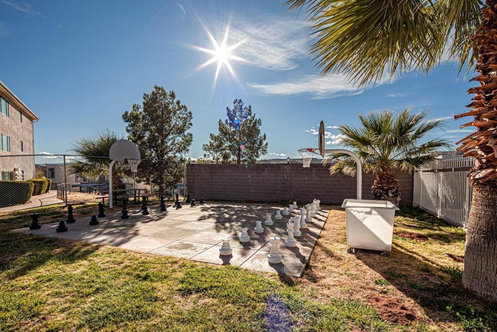704 Main Level 3 Bd Unit In Las Palmas, Shared Pool And Hot Tub, Great Clubhouse Amenities St. George Exteriör bild
